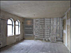 ex Technikraum mit alter Telefonvermittlungsstelle